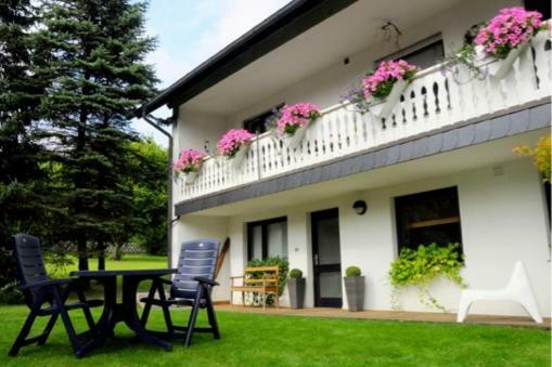 Landhaus Zur Linde Apartment Winterberg Bagian luar foto